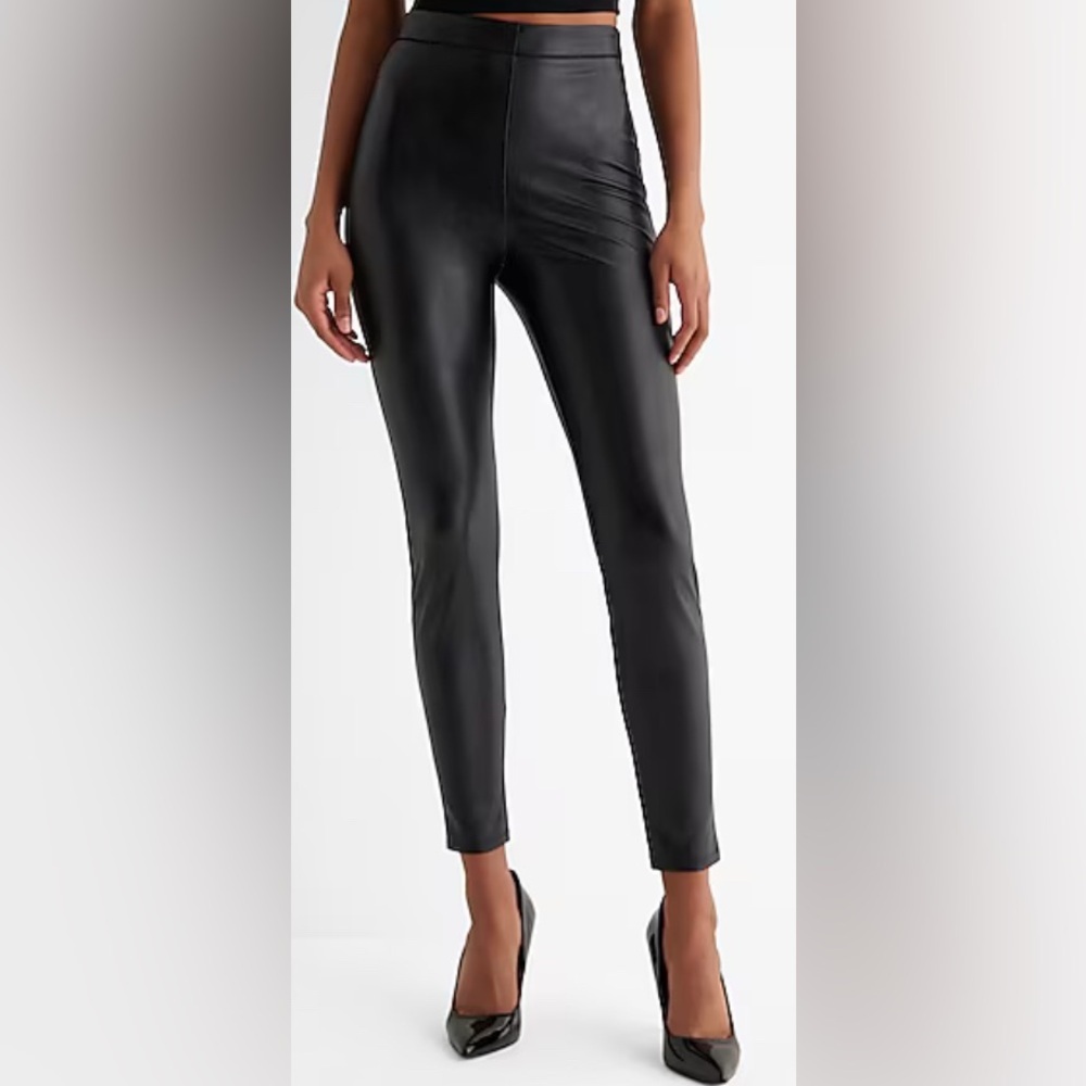 EUC Express Black High-Waisted Faux Leather Leggings Pants Size Small